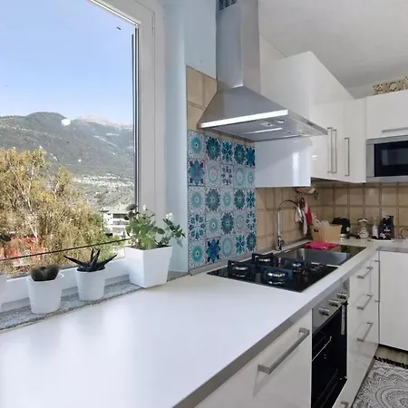 Apartment Mary House @ *